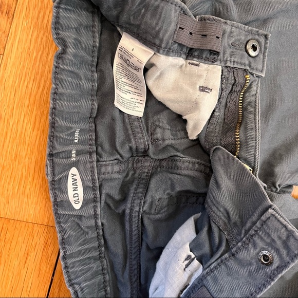 Boys Grey Old Navy Khaki Pants - Picture 2 of 2